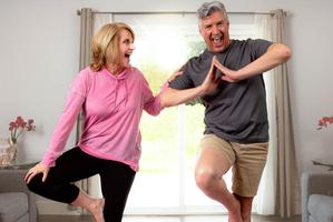 The 4 benefits of exercising with your partner